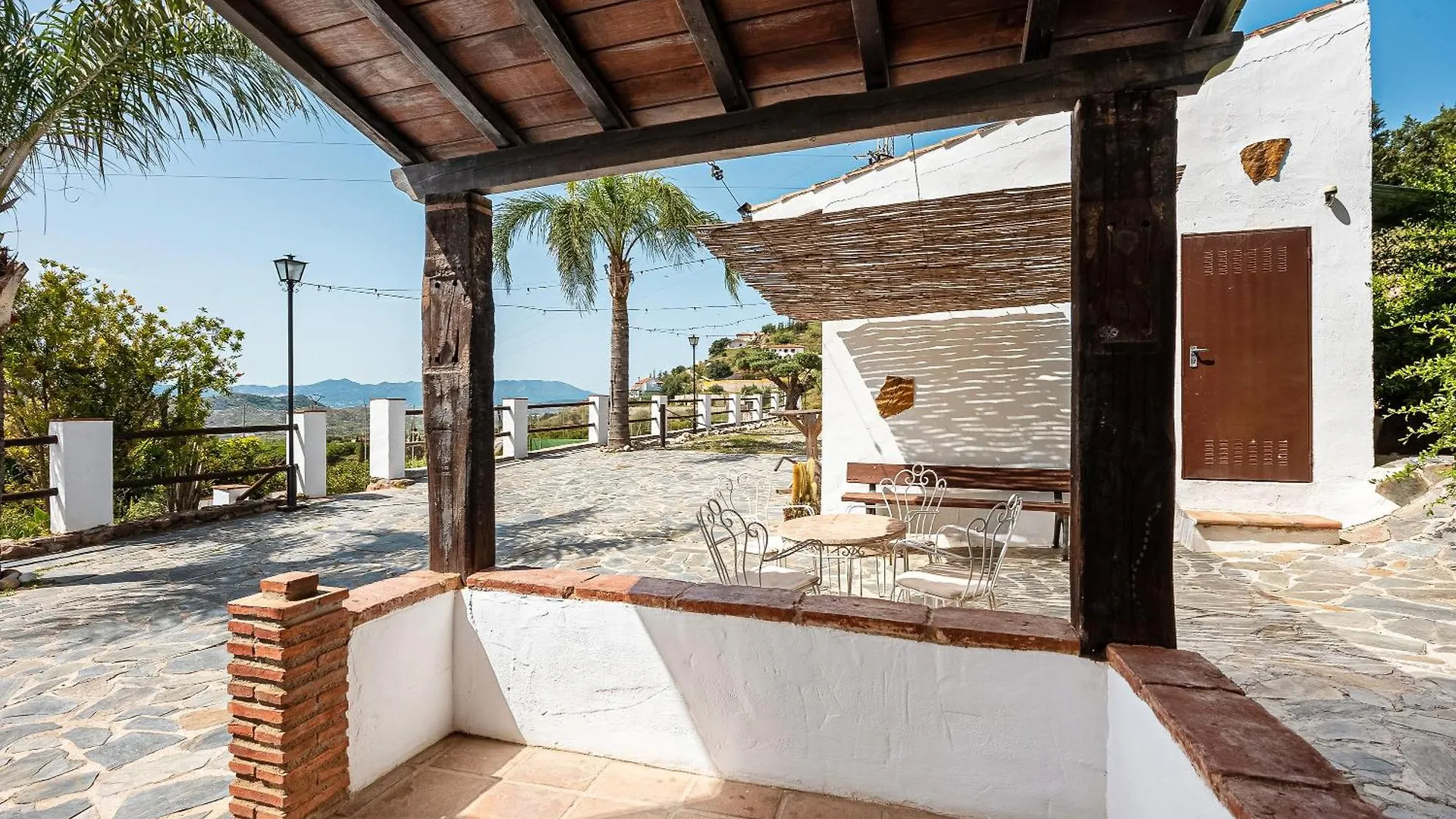La Cochera Malaga Country house